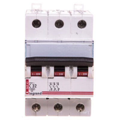 Wyłącznik nadprądowy 3P C 32A 10kA AC S313 TX3 404225
